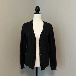 InCashmere 100% cashmere button front cardigan